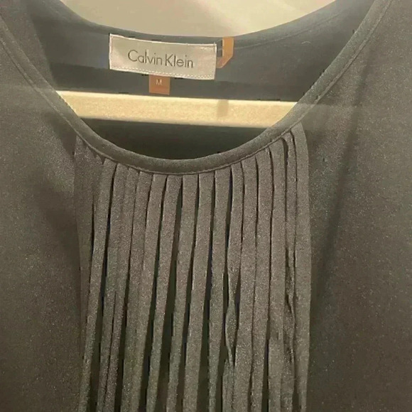 CALVIN KLEIN FRINGE FRONT BLACK BLOUSE SIZE MEDIUM UNIQUE CASUAL DATE - Picture 2 of 3